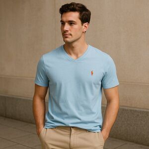 Polo Ralph Lauren Men's V-Neck T-Shirt Light Blue Size Medium Layering